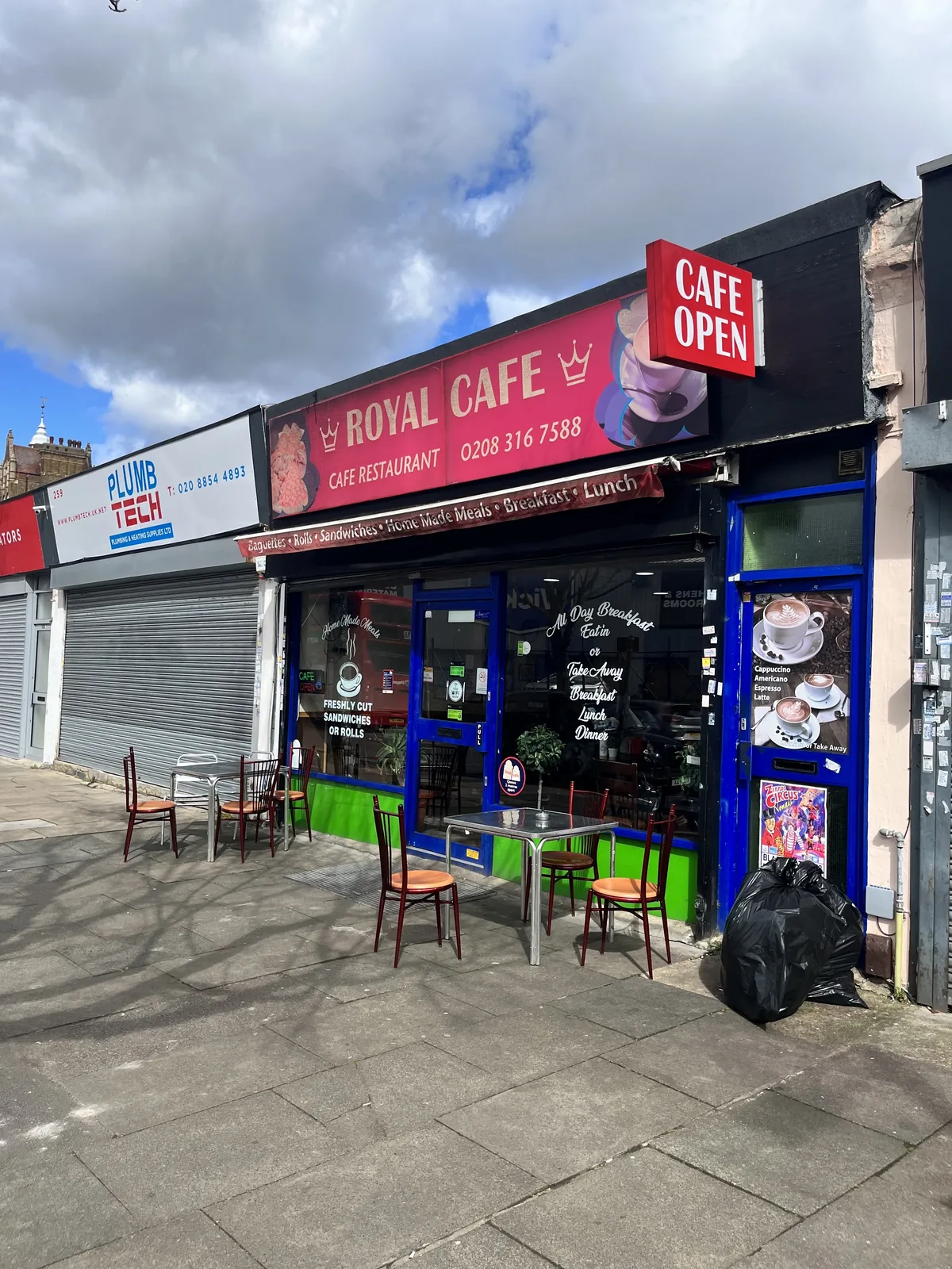 Royal Cafe