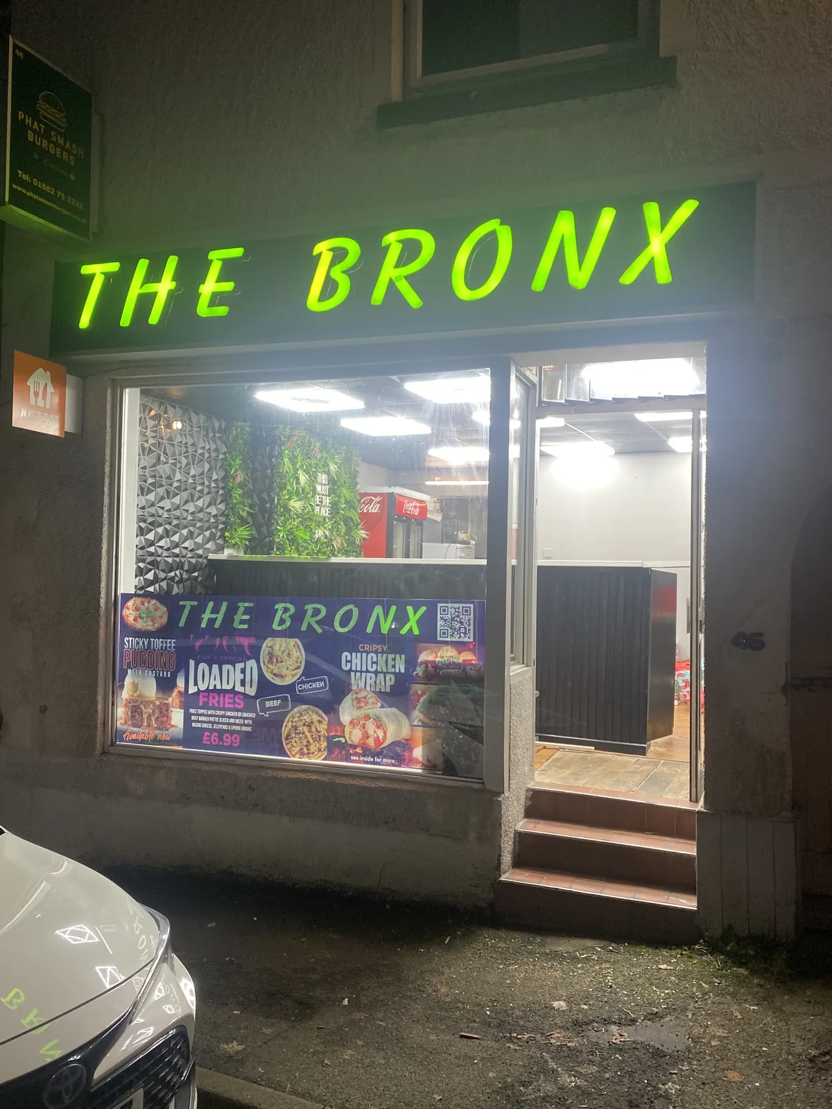 The Bronx - Pizza & Kebabs