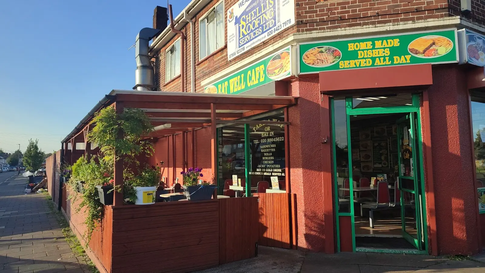 Eat well cafe