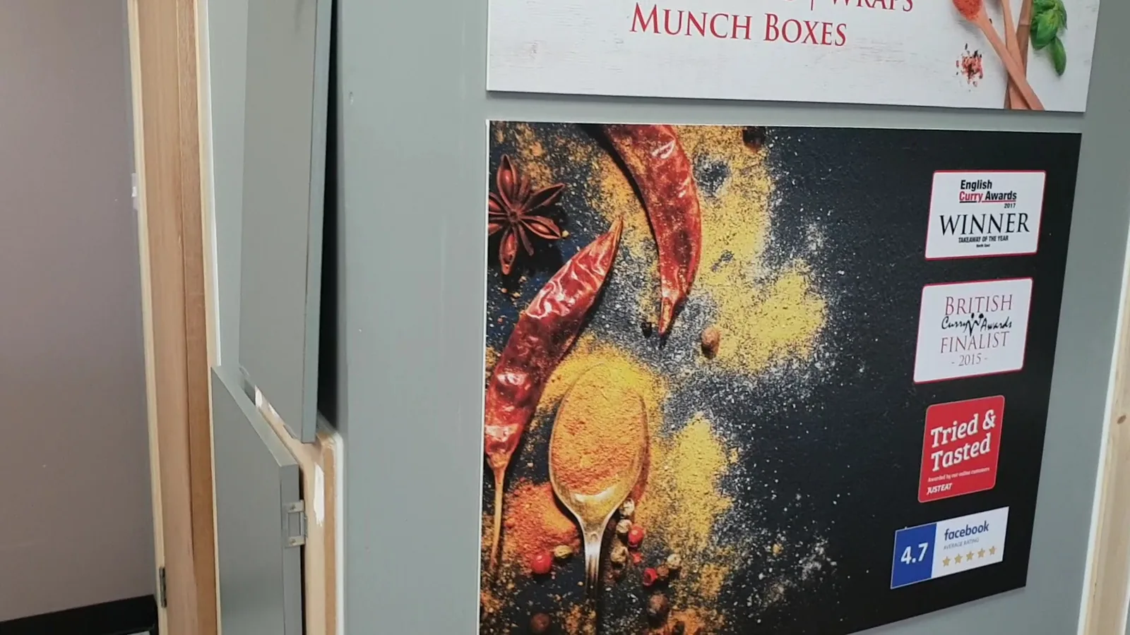 Momins Tandoori