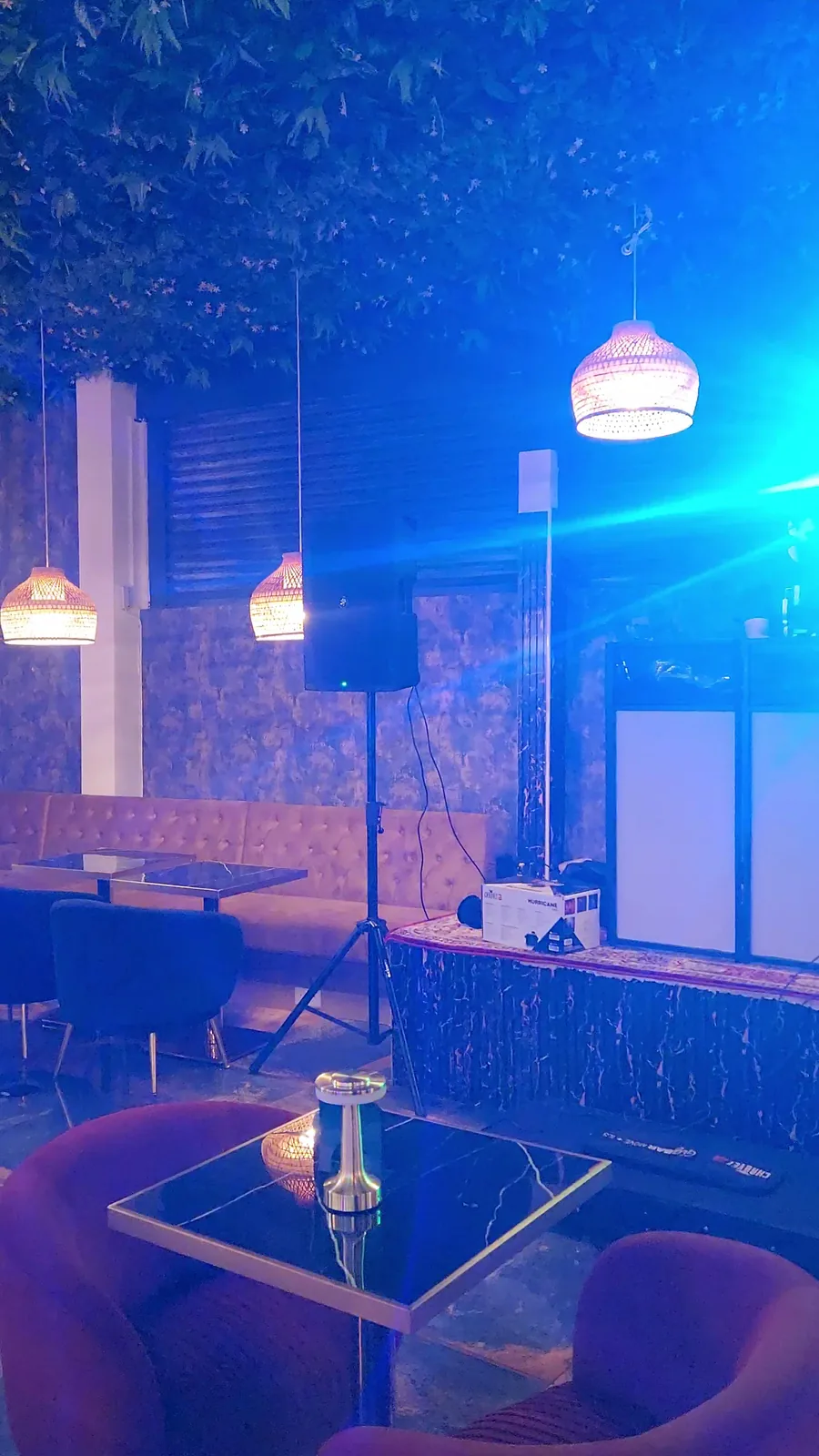 Nemek Lounge