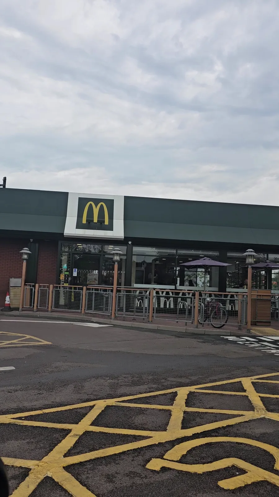 McDonald's - Linford Wood, Milton