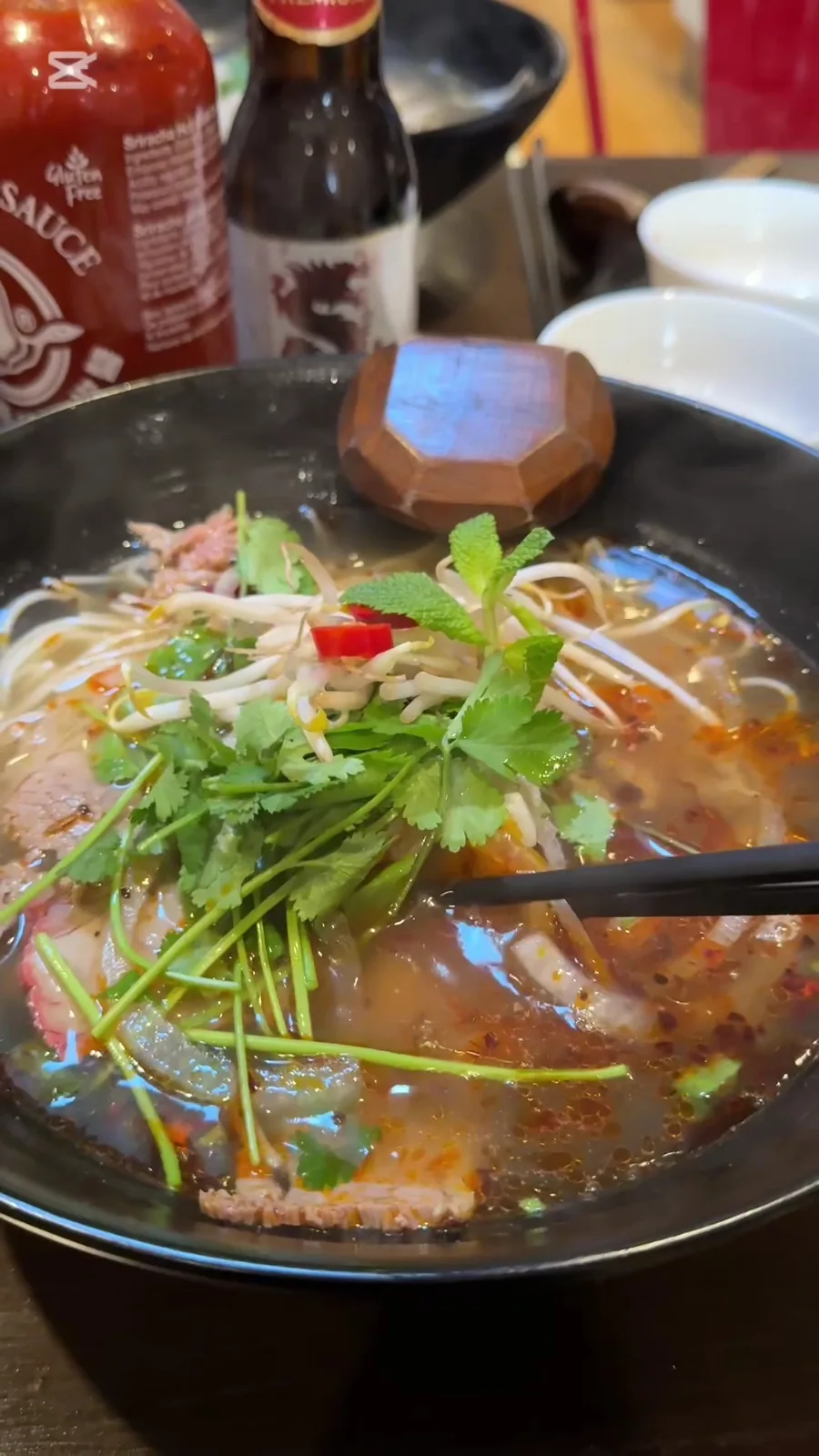 VIET TOWN