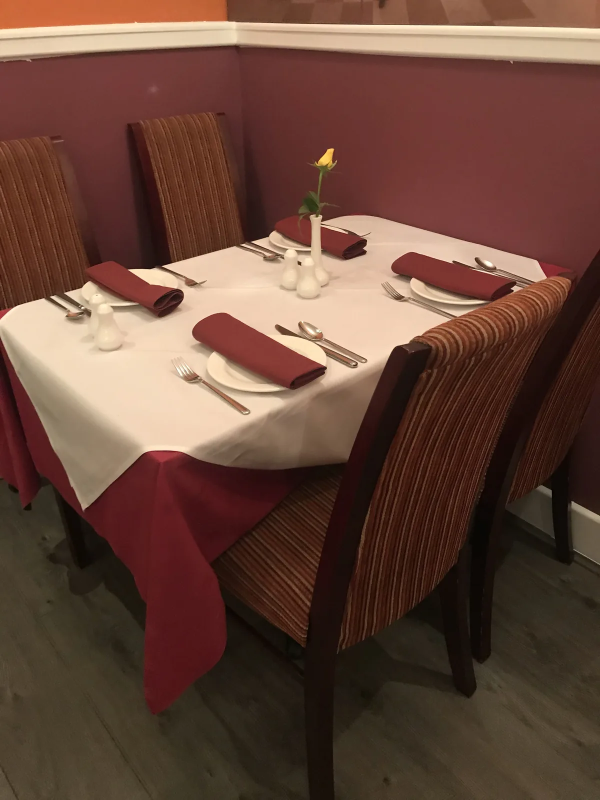 Spice lounge